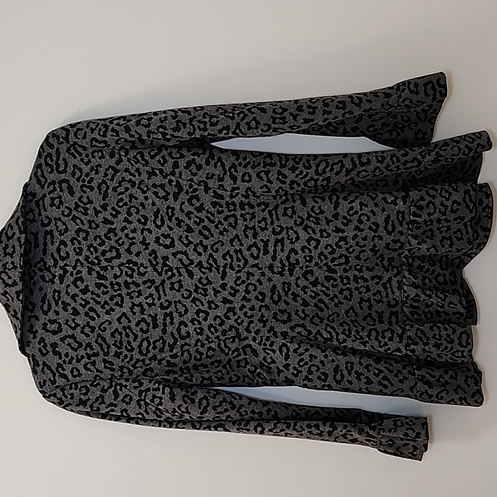 Sandro Studio Black Grey Leopard Print Ruffle Front Belted Blazer Size Small - Picture 10 of 16